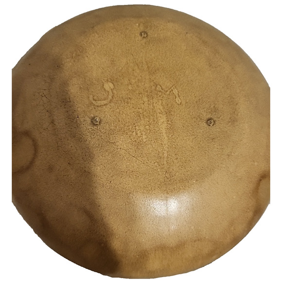 Studio Art Pottery Vase Signed Weed Pot Tan Drip Glaze Gourd Shape Simplistic - Picture 5 of 5